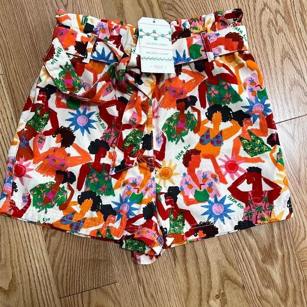 New! Farm rio for anthropologie small beach scene paper bag shorts with belt.